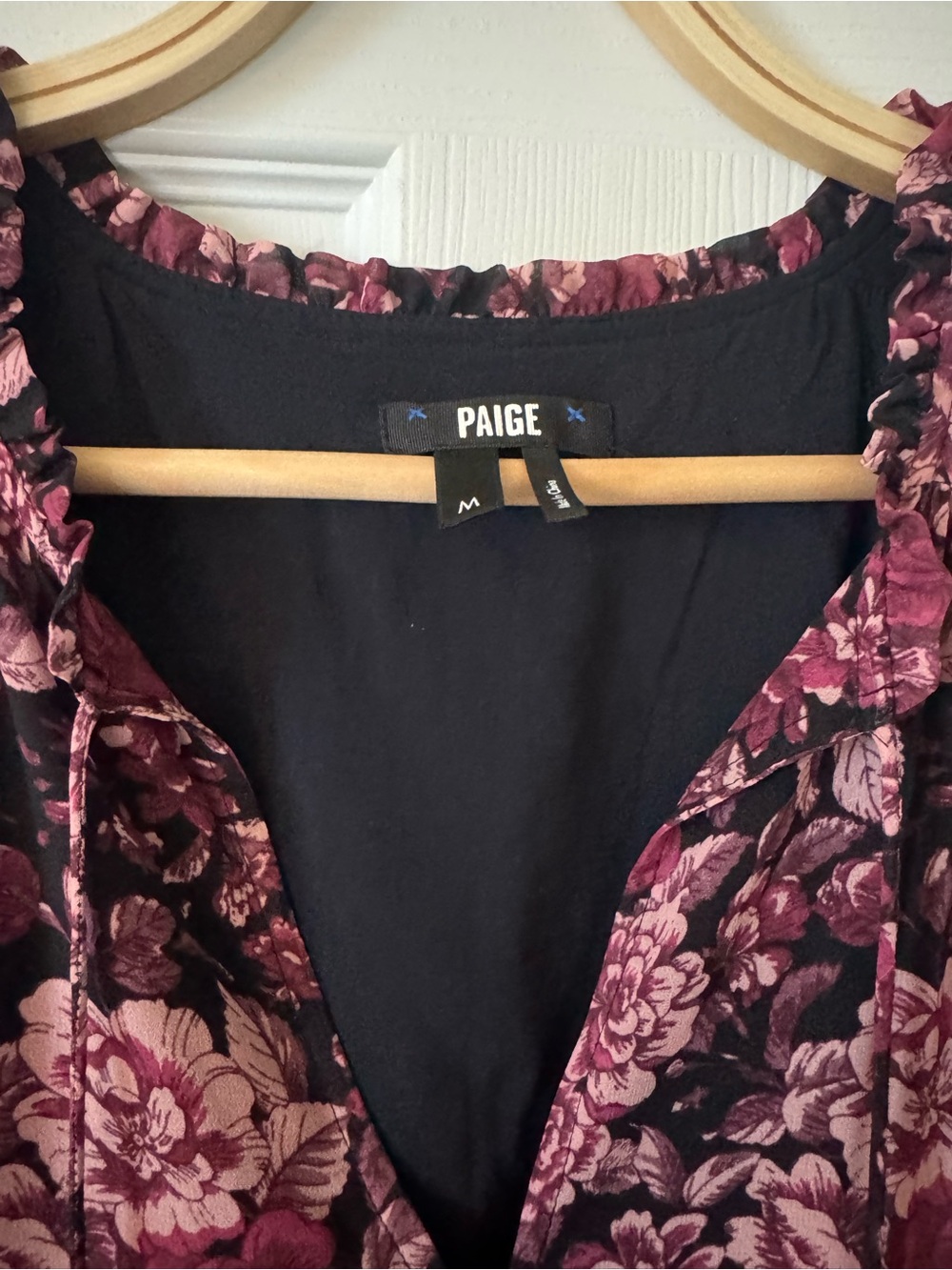 PAIGE Women’s Medium Maxi Dress Burgundy Black Floral Print Tiered Ruffle V-Neck - Picture 5 of 6